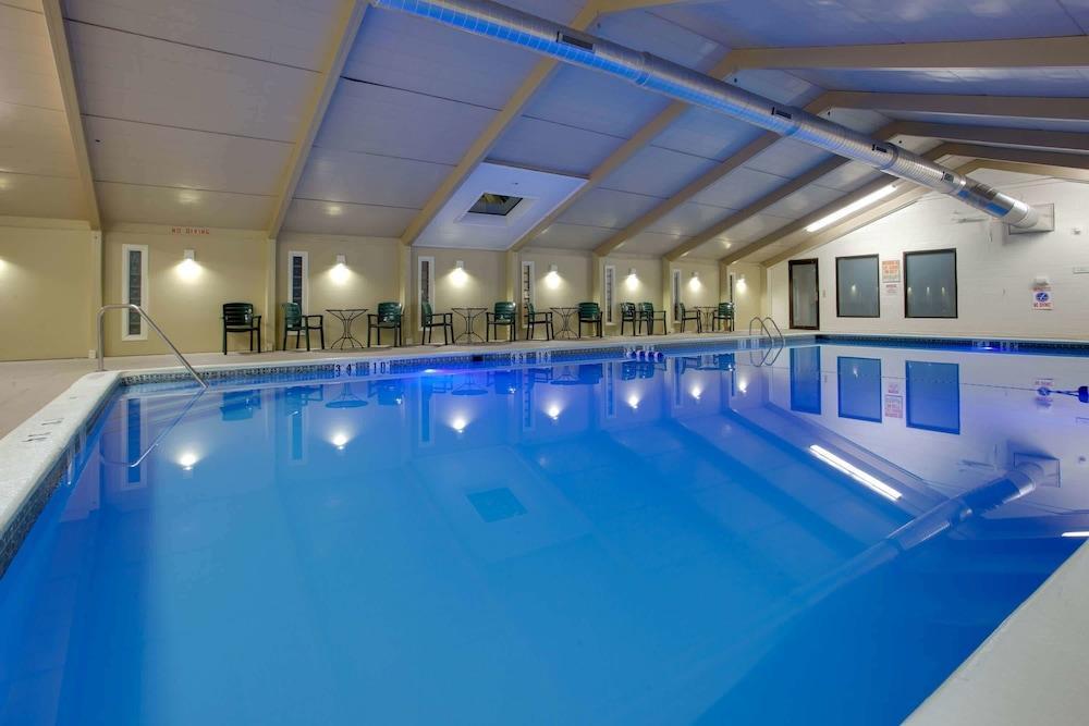 La Quinta By Wyndham Springfield Hotell Exteriör bild